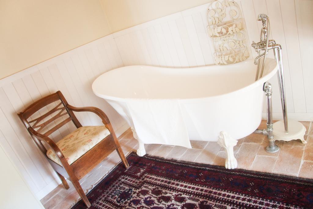 Bed and Breakfast Дом для отпуска На опушке San Damiano al Colle Экстерьер фото